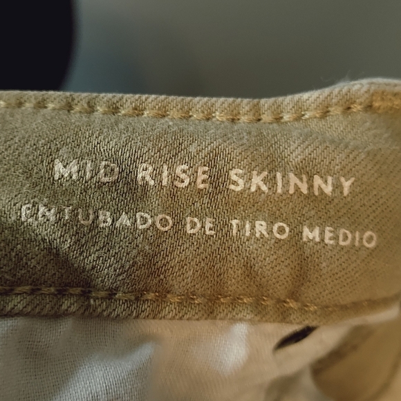 Universal Thread Size 6/28R Khaki Color Mid Rise Skinny Jeans - Picture 6 of 11